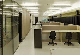 电磁真空发生器设计